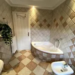 Seaview Maisonette With 3br And Garden And 2 Bathrooms Ideal For Families Nyaraló